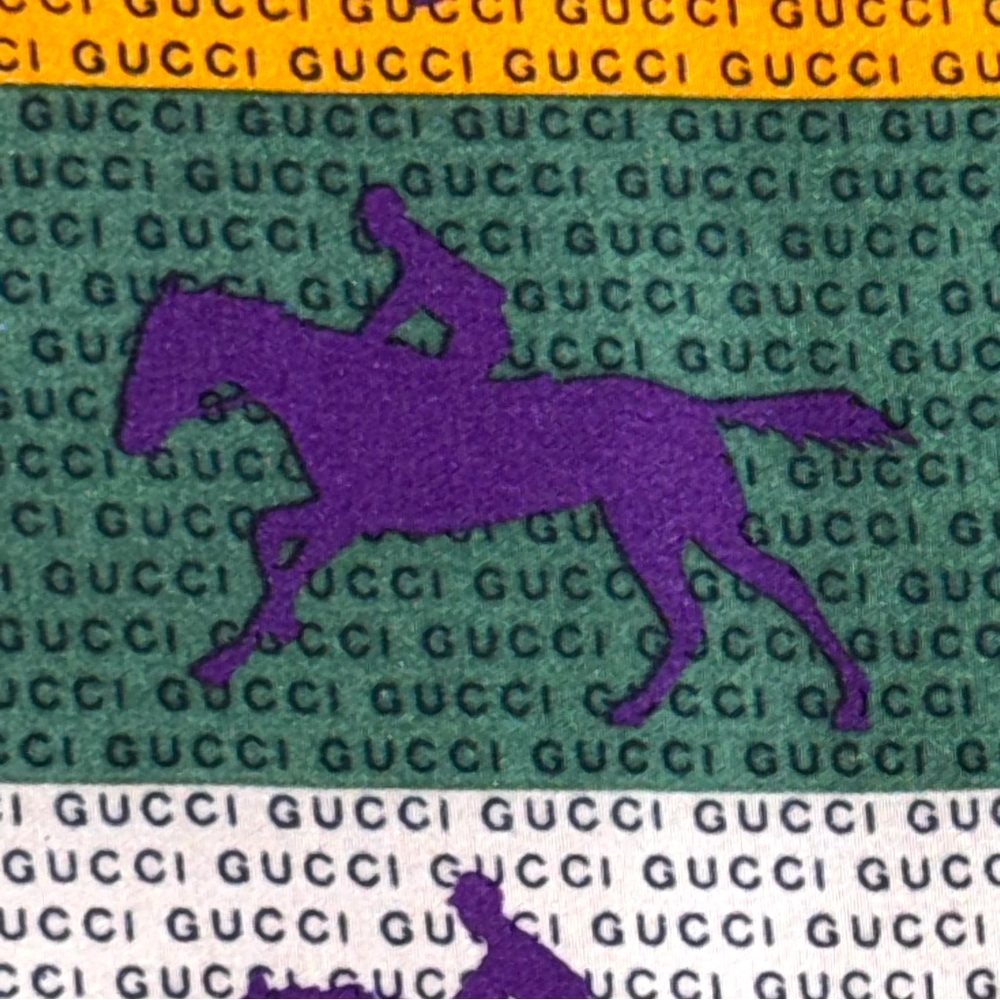 GUCCI Scarf Vintage Equestrian Print Horse & Rider Galloping STUNNING - Picture 4 of 13